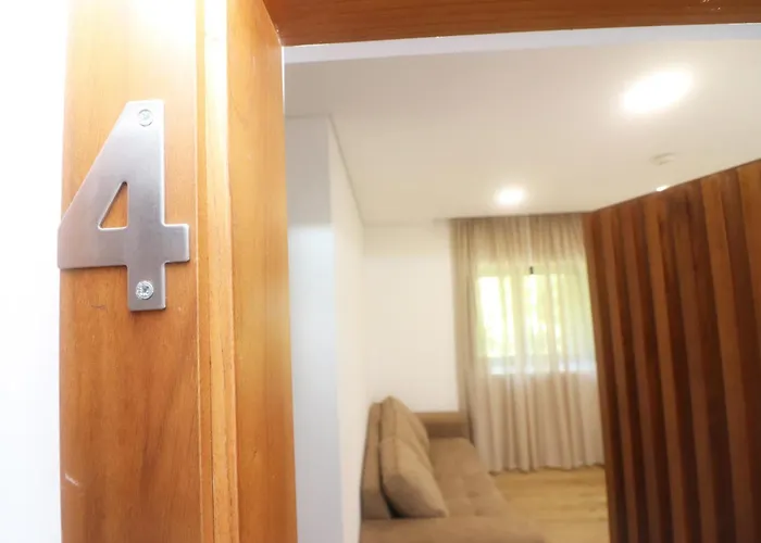 Quinta Varcandas - 4 By Casas *