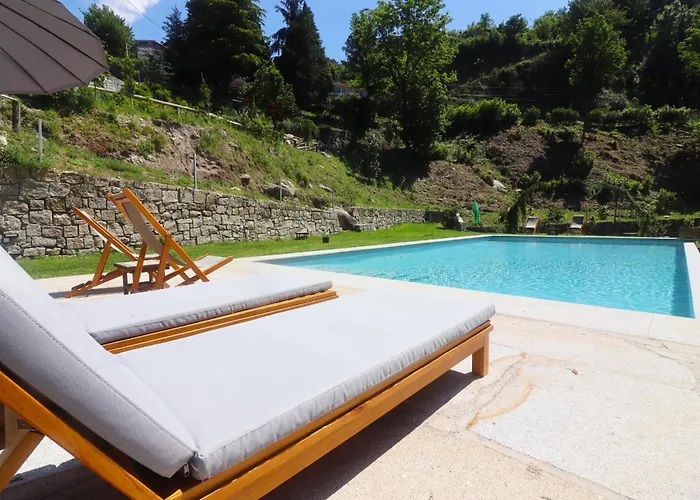 아파트 Quinta Varcandas - 4 By Casas 제어스